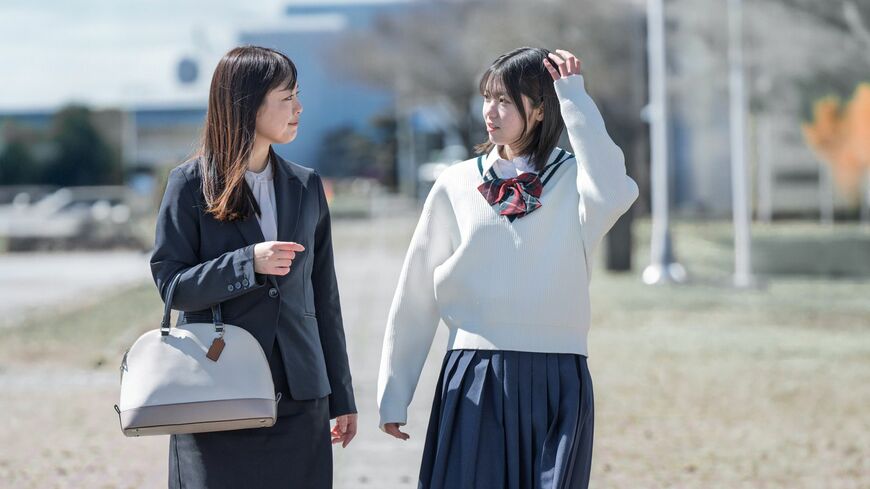 進路相談について、「子どもは親を頼りにしている一方で、親は子の本音をつかみきれていない」という実態が明らかになりました（写真：yuto@photographer／PIXTA）