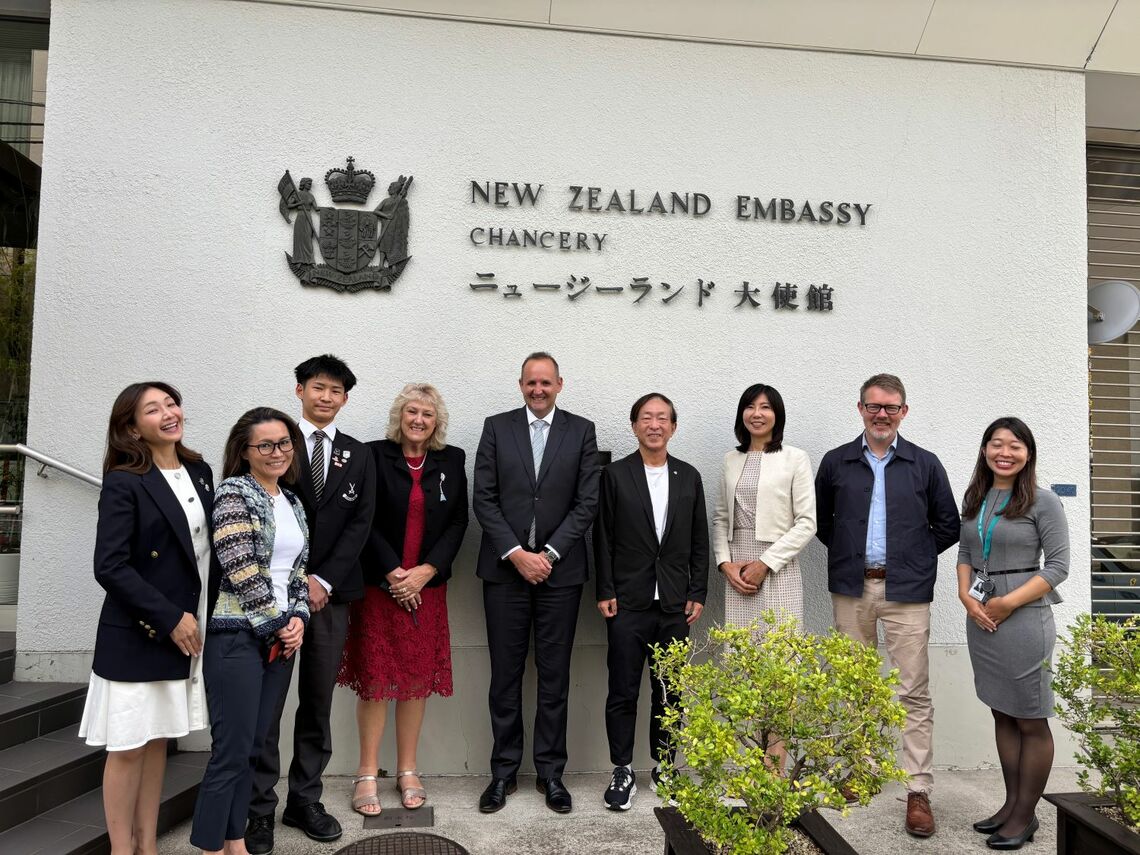 ニュージーランド教育関係者たちと