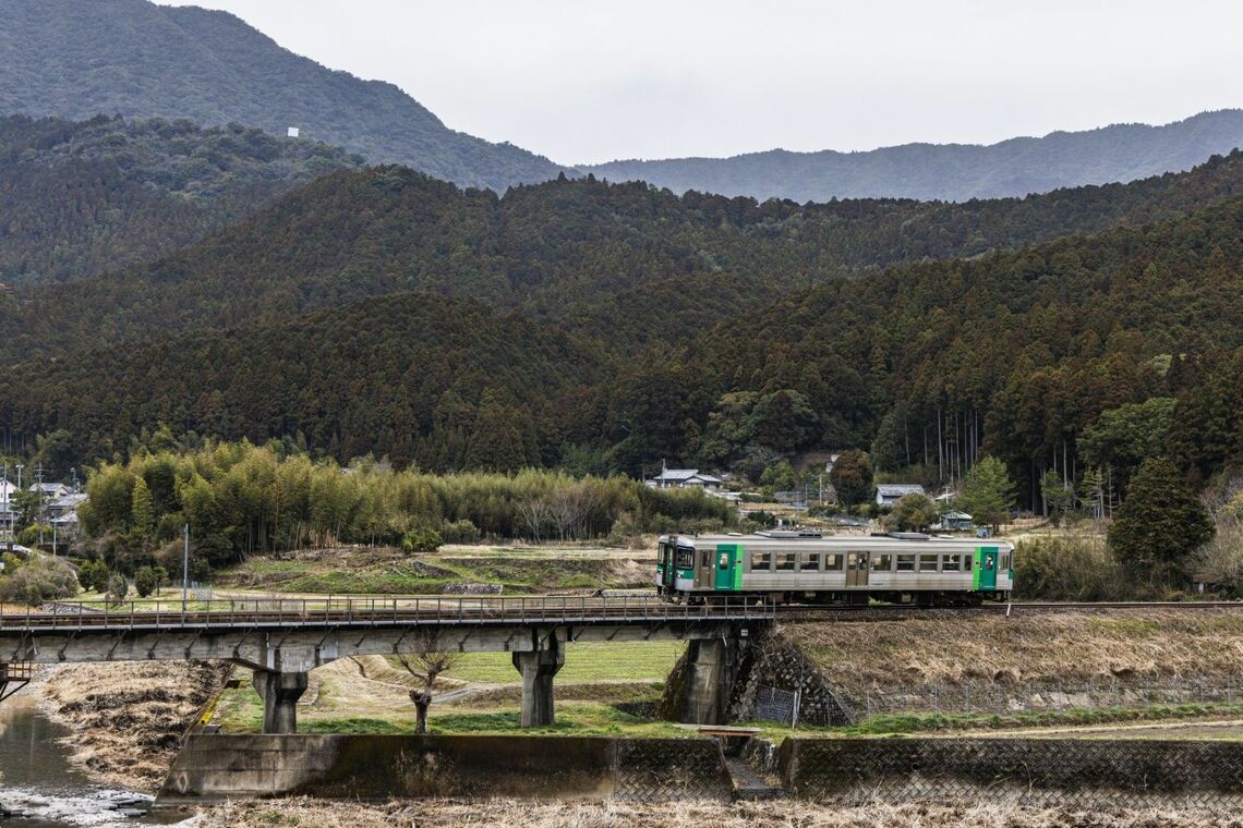 JR牟岐線 普通列車