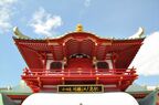 神社仏閣のようにも見える新駅舎の正面