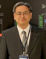 札幌市立星友館中学校校長の工藤真嗣氏。社会科が専門で、昼間の中学校でも校長を務めてきた