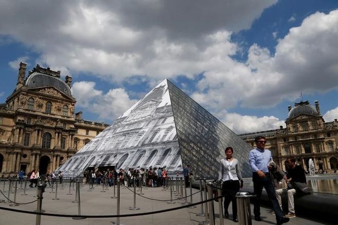 パリでは観光客の減少が今でも続いている