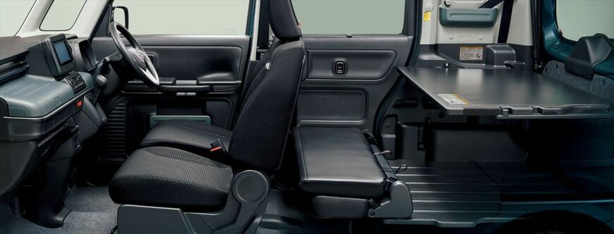 （写真：スズキ）