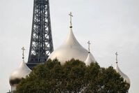 エッフェル塔近くにロシア正教大聖堂が竣工 竣工式にフランスの閣僚は出席せず