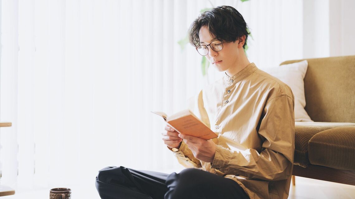 教養が足りなければ論理的な会話は成立しません（写真：zak／PIXTA）