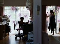 原発｢自主避難者｣住宅の無償提供が打ち切り 福島県｢17年3月まで｣発表に広がる波紋