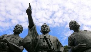 【hiro1980】幕末維新期民衆の自治と運動 幕末維新期民衆の自治と運動 | 三澤 純 |本 | 通販 | Amazon