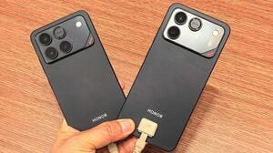 iPhone6､｢SIMフリー版｣が人気なワケ 契約先を替える予定がない人もSIM