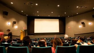 日本映画がハリウッドより儲かっている納得の訳