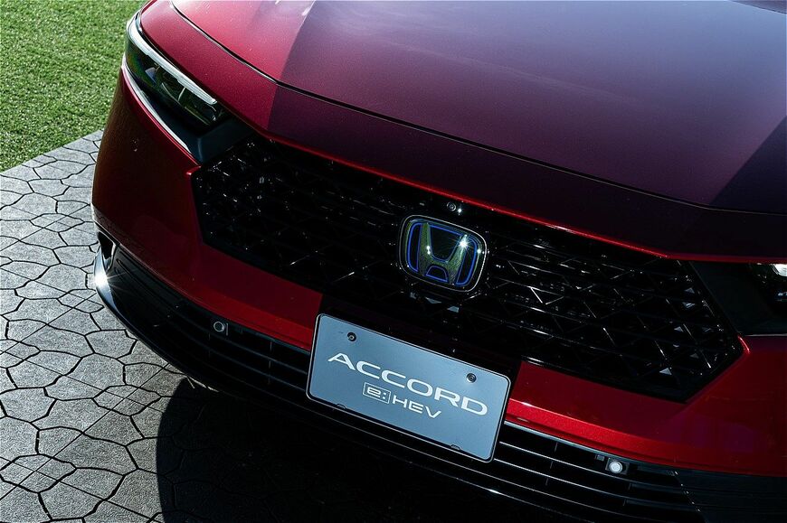 2024年3月8日に発売したホンダの新型「アコード」（写真：三木宏章）