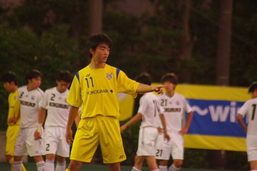 横河武蔵野FCでプレーする煙山さん