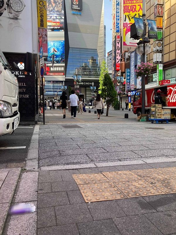 トー横 市販薬乱用