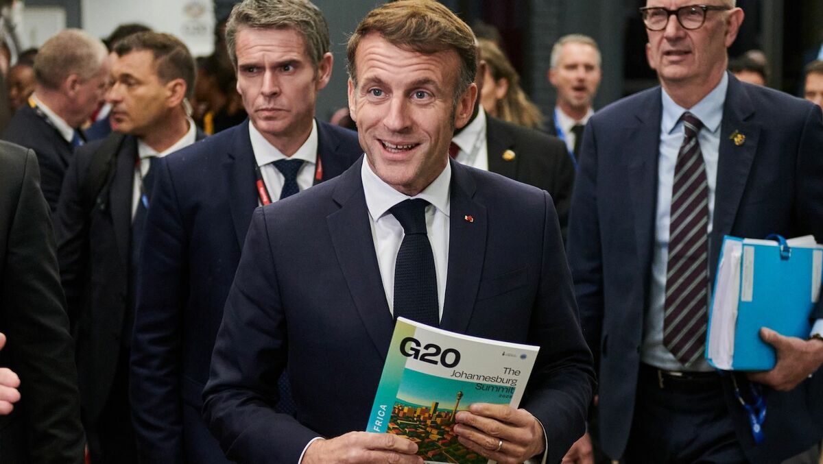 エマニュエル・マクロン仏大統領が寄稿｢これからの10年､科学への敬意を