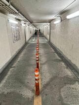 与野駅の東西をつなぐ大原地下道。雰囲気たっぷり（筆者撮影）