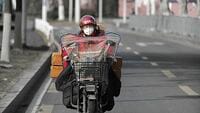 新型肺炎で外出できない｢中国人｣が頼る離れ業 一度ほぼ撤退した｢無人化｣が再脚光浴びる
