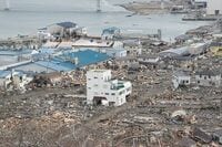 日本製紙など大きな被害、東北随一の港湾工業都市・石巻【地図で見る震災被害】