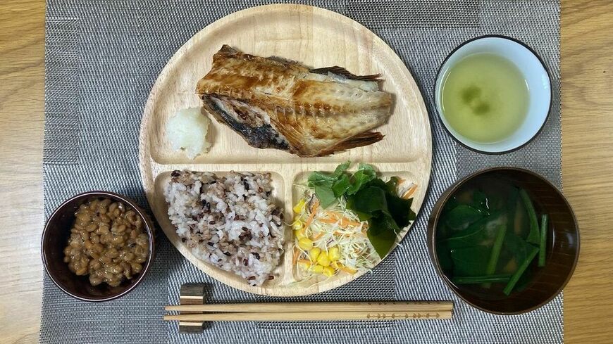 「タシテヨ食材」たっぷりのご飯（画像：週刊女性PRIME編集部）
