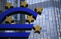 ＥＣＢ、主要政策金利0.25％に インフレ率の予想外の低下に対応