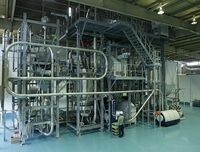 エフピコの日本初の食品用ＰＥＴ再生工場が本格稼働、最新鋭設備備えた中部リサイクルセンターを訪ねる