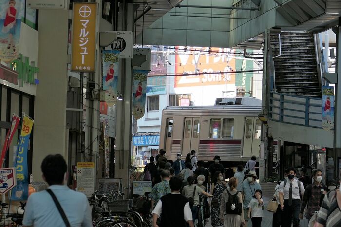 商店街と東上線