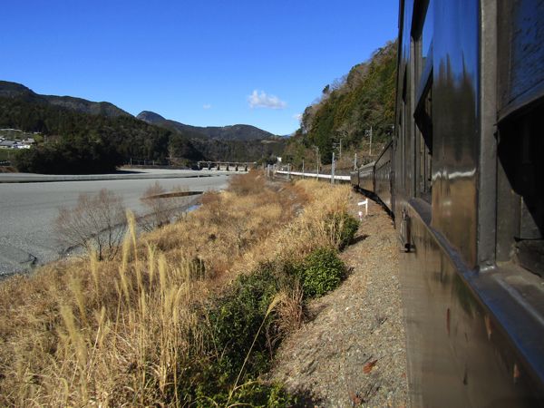大井川鉄道のオハ35系客車