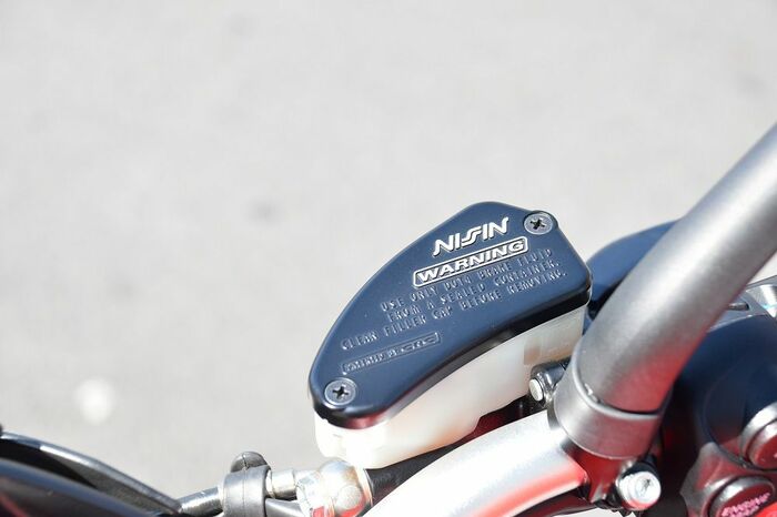 Nissin製のブレーキシステム