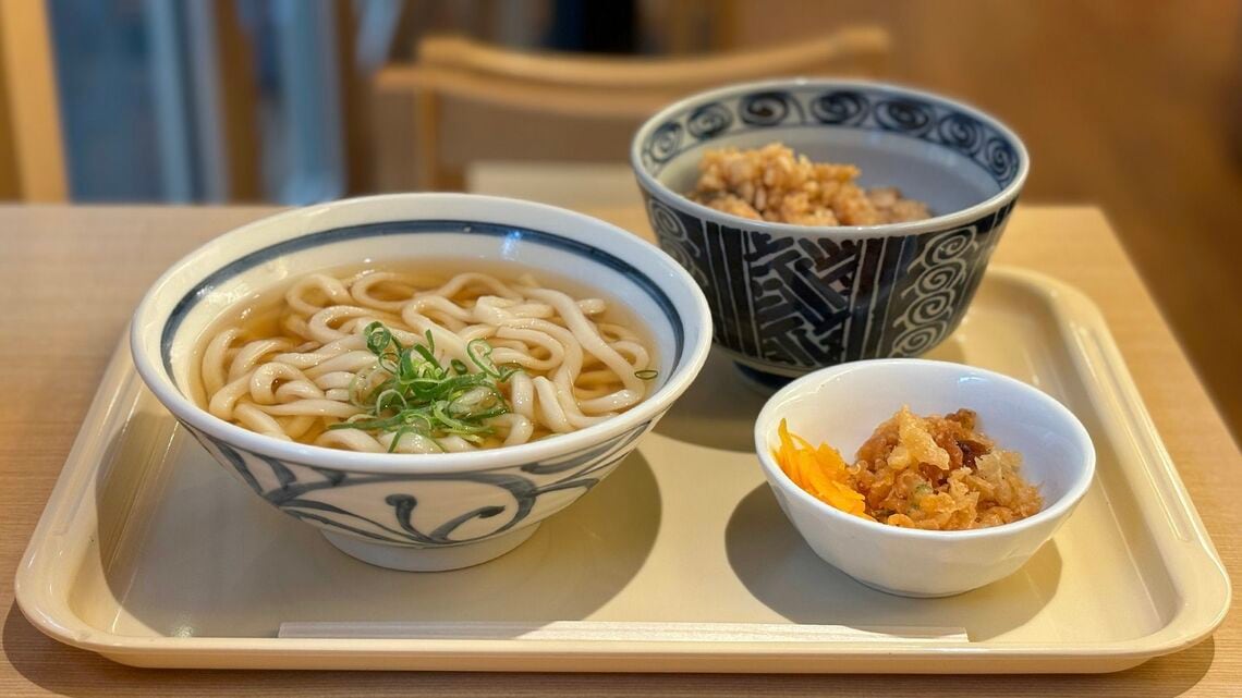 つるまる饂飩の｢420円朝うどん｣に心落ち着く朝  大阪発祥チェーン､優しいつゆにすっかりほっこり（東洋経済オンライン）｜ｄメニューニュース（NTTドコモ）