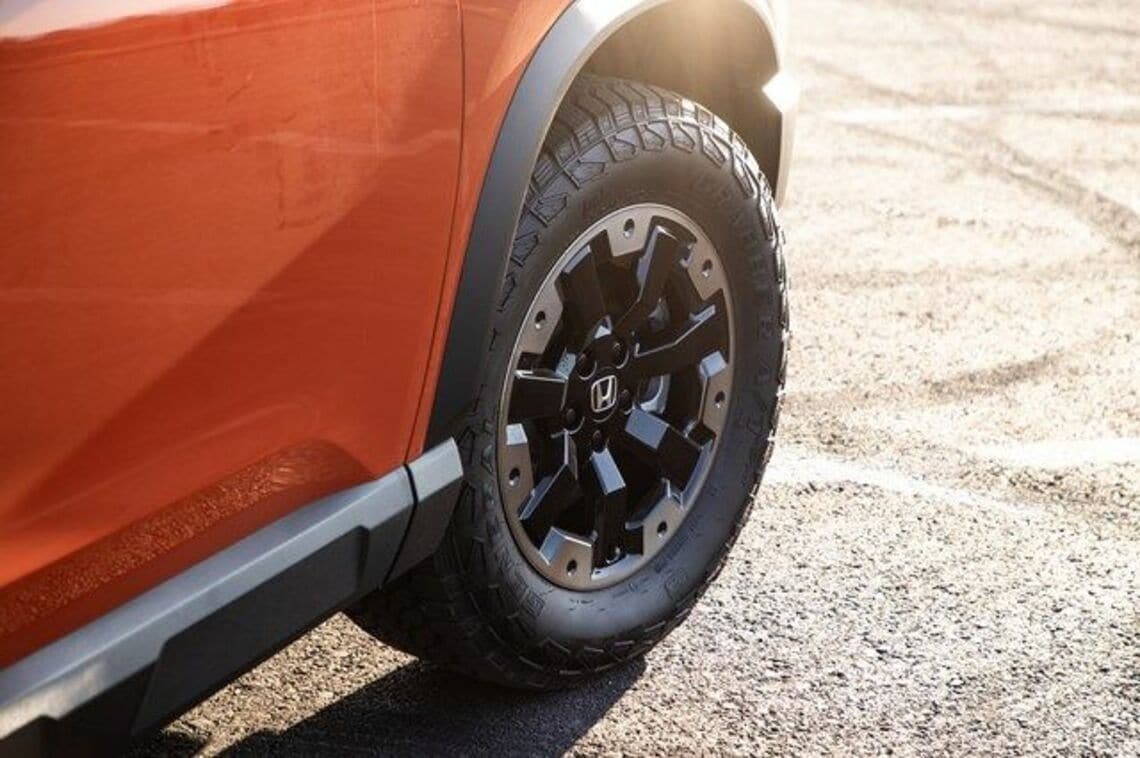 日本導入決定､26年後半発売予定…全幅2m超のホンダ本格オフロードSUV