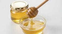 寝る前の｢スプーン1杯のはちみつ｣で痩せる理由 熟睡につながり､肥満解消になる
