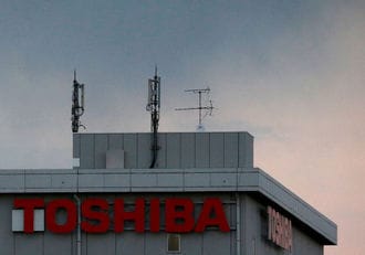 Toshiba to unveil nuclear writedown as it scrambles for cash