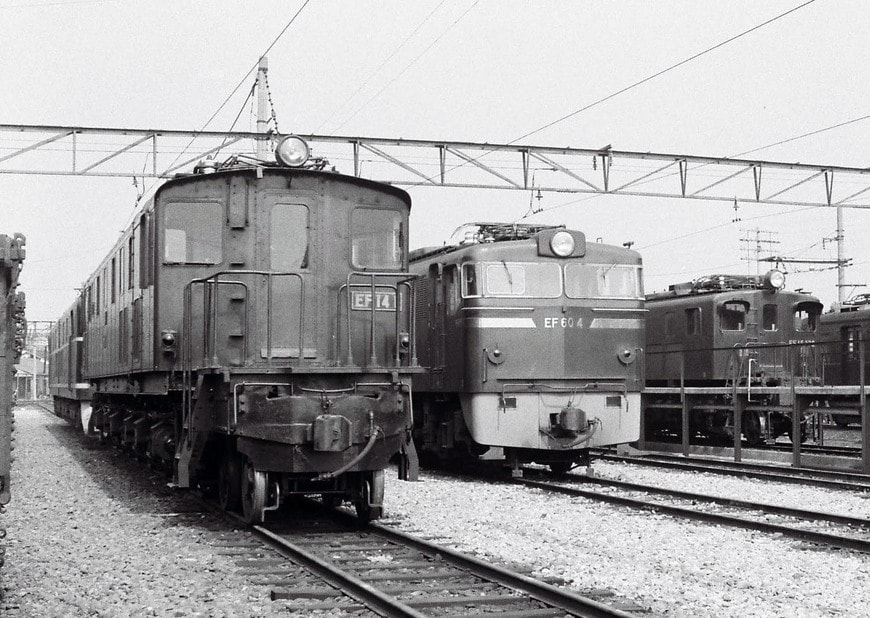 EF14形と登場直後のEF60形、そしてEF15形（写真：大塚康生）