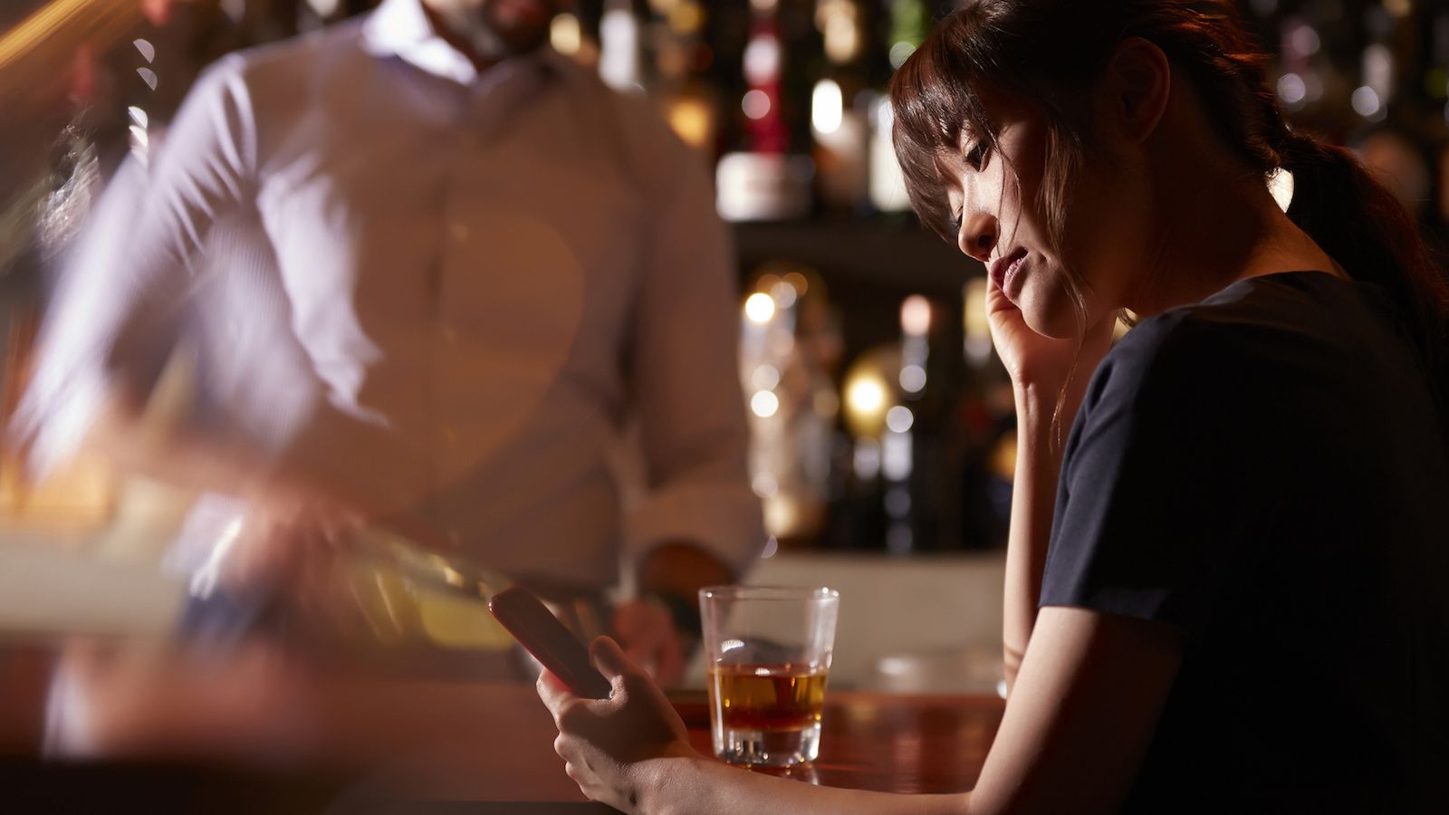 本人は自覚がない アルコール依存症 の恐怖 健康 東洋経済オンライン 社会をよくする経済ニュース