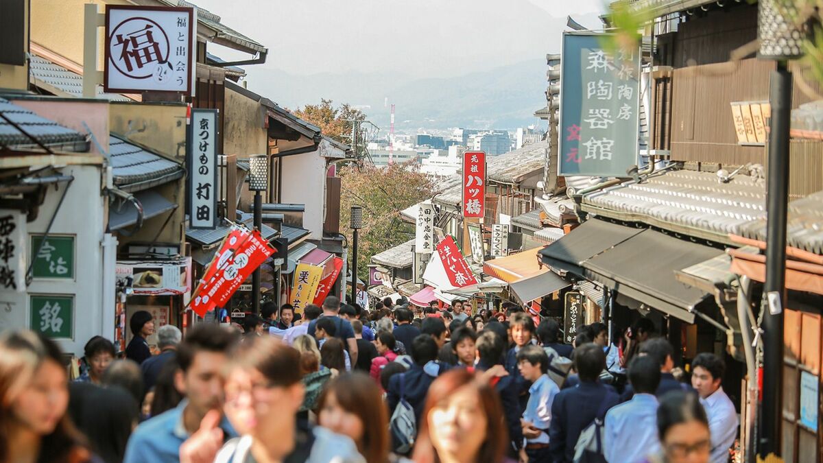 あの京都から｢日本人観光客が減った｣深い理由 観光地の魅力減少させる｢観光公害｣のヤバさ | レジャー・観光・ホテル | 東洋経済オンライン