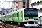 「みどりの山手線」50周年を記念したラッピング電車
