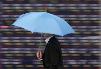 日経平均株価10日続伸､世界株高への思惑も