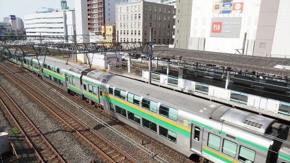 JR京浜東北線 川口駅 上野東京ラインの列車