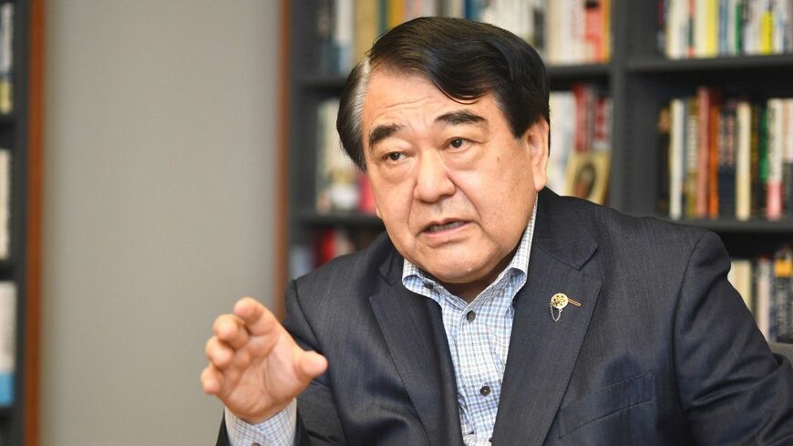 寺島実郎（てらしま・じつろう）／日本総合研究所 会長。1947年生まれ。米国三井物産ワシントン事務所長、三井物産常務執行役員などを経て2016年6月から現職。多摩大学学長も務める。1994年の著書『新経済主義宣言』が石橋湛山賞受賞。近著に『ダビデの星を見つめて: 体験的ユダヤ・ネットワーク論』。他、著書多数