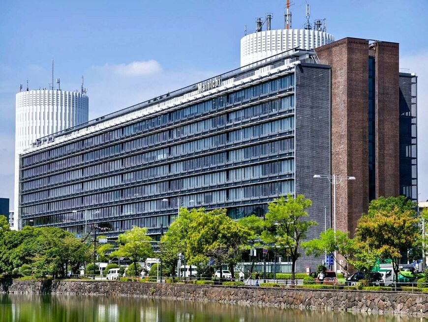 パレスサイドビル