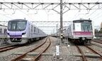 開業時からの8000系（右）と並んだ18000系