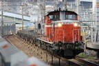 あおなみ線を行くDD51
