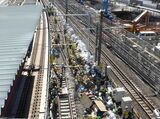 恵比寿側では線路を最大2m移設する工事を実施。手前と奥の線路がずれているのがわかる（記者撮影）