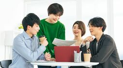 Z世代に正論は1ミリも届かない。SNS時代に｢共感｣を求める世代に､戦争､政治､震災…重い話題を届けるための｢意外な入り口｣