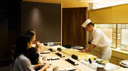 ｢高級寿司で魚以外に味わいたいもの｣と｢進化する回転寿司の今｣――業界に詳しい専門家が教える"寿司の楽しみ方"