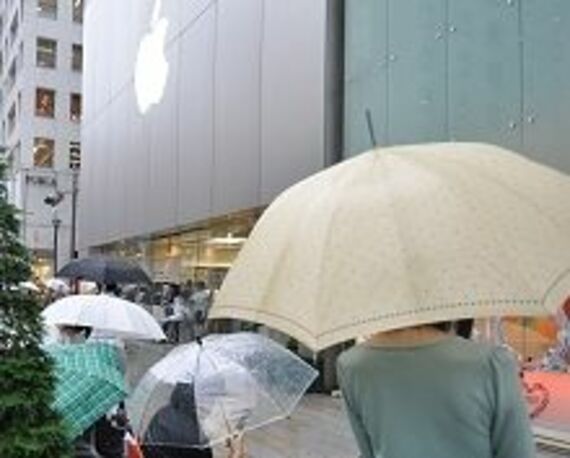 iPhone熱狂の裏で進むアップル“閉鎖”主義