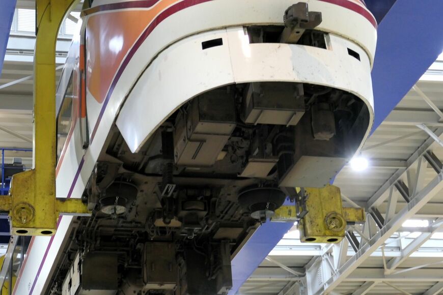 100系スペーシアの床下機器