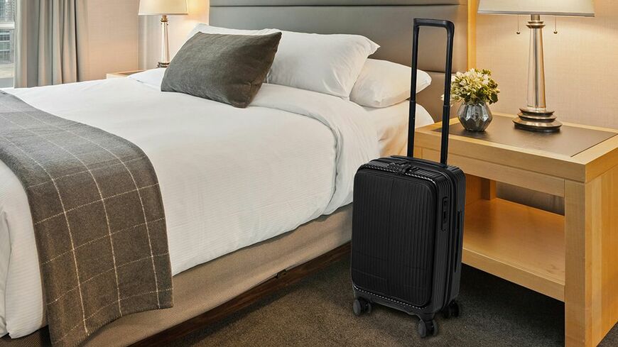 innovatorスーツケース