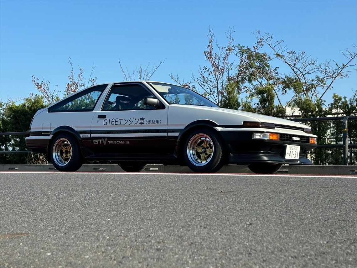 「AE86」に「GRヤリス」のエンジンを積んだトヨタの「AE86 G16E Concept」（筆者撮影）