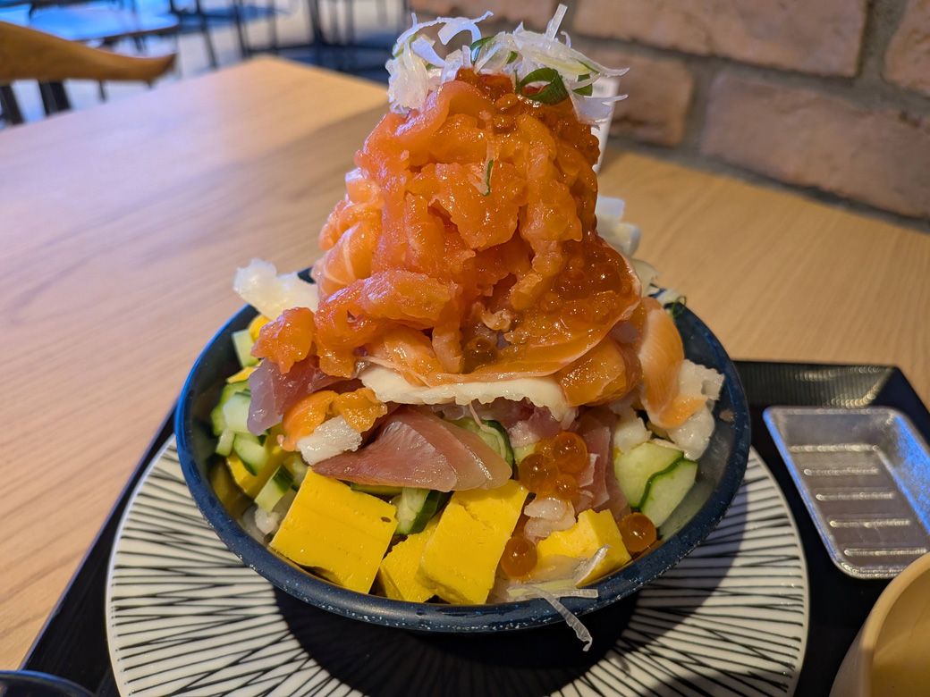 海鮮丼