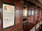 「デボン・ベル」展望車の後部に設けられたパブカウンター