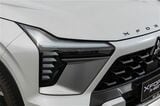 三菱の新型SUV「エクスフォースHEV」（筆者撮影）